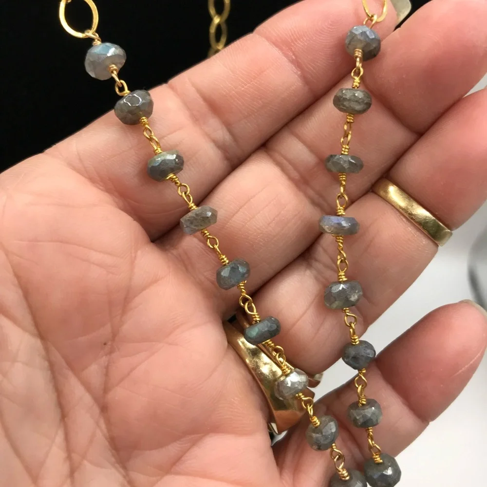 Elegant Long Gold-Tone and Faux Stone Pendant Necklace - Picture 5 of 11